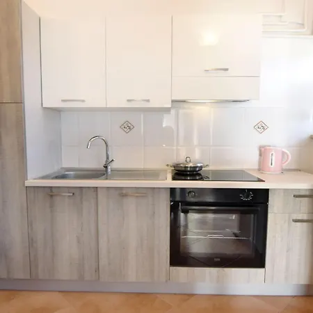 Silva B4-1 By Interhome * Bašanija