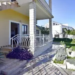 Silva B4-1 By Interhome * Bašanija