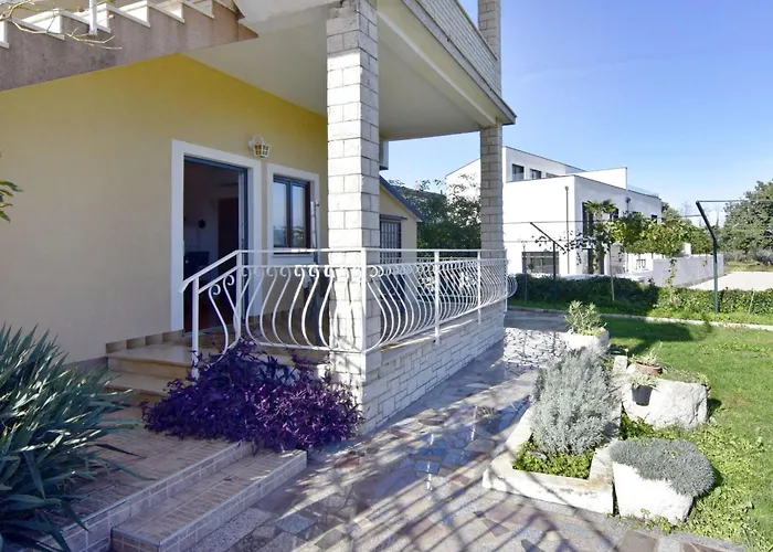 Silva B4-1 By Interhome * Bašanija